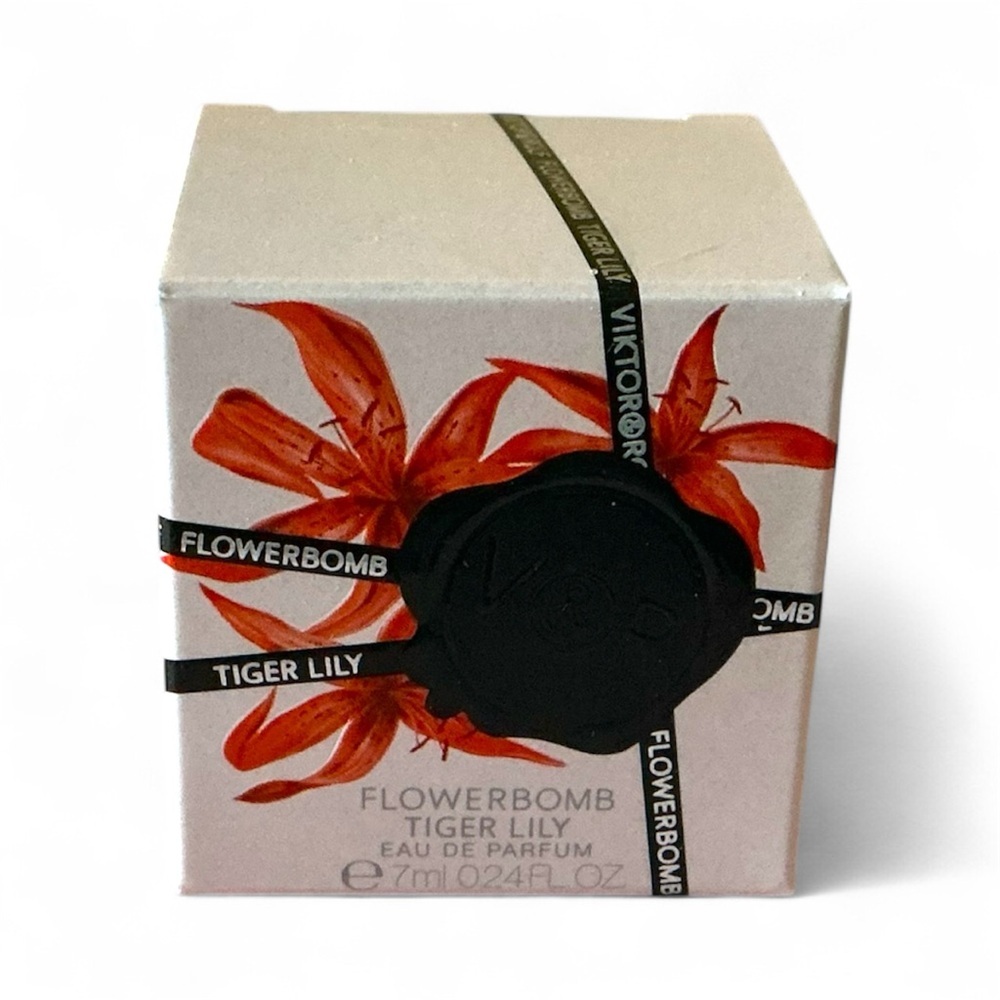 NIB-FlowerBomb Tiger Lily by Viktor&Rolf E.D.P 7ML/.24FL OZ MINI (FREE FRESHIE)
